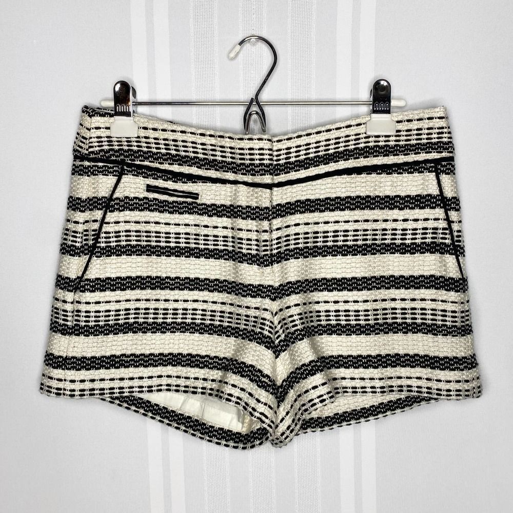 Ann Taylor LOFT The Riviera Short Striped Shorts Size 2 Nautical Women's Summer